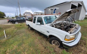 Ford-f150-supercrew-cab-xlt-1996-white-1