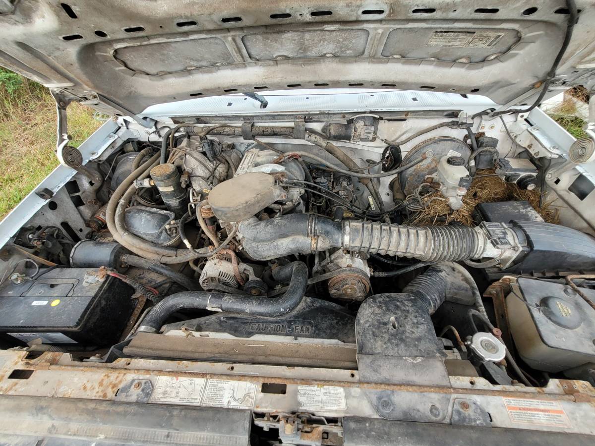 Ford-f150-supercrew-cab-xlt-1996-white-4