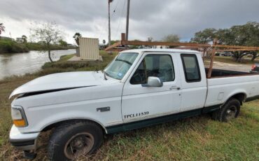 Ford-f150-supercrew-cab-xlt-1996-white-8