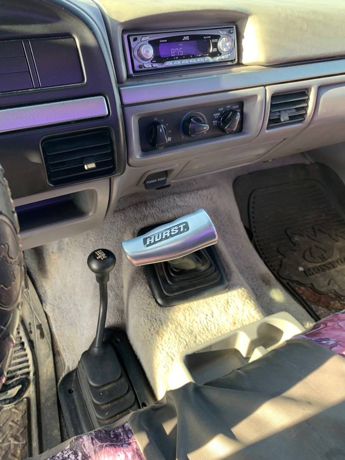 Ford-f150-xlt-4x4-5sp-manual-1994-red-5