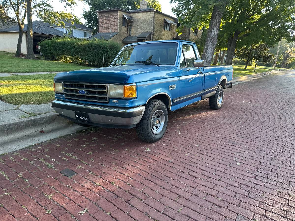 Ford-f150-xlt-lariat-1990-blue