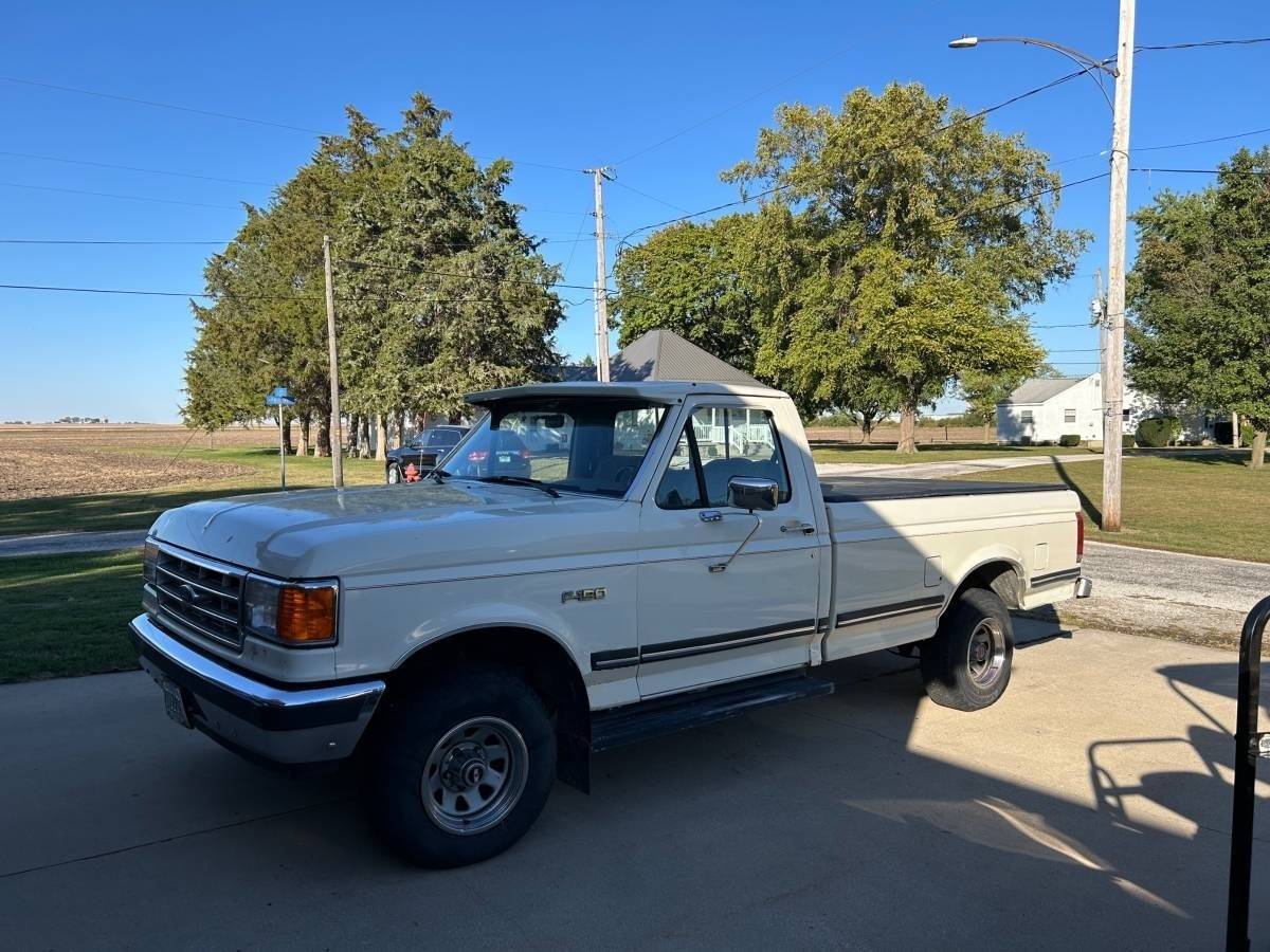 Ford-f15o-x-l-t-lariat-4x4-1988-white-5
