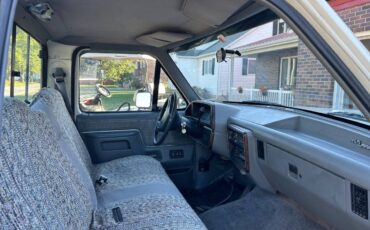 Ford-f15o-x-l-t-lariat-4x4-1988-white-6