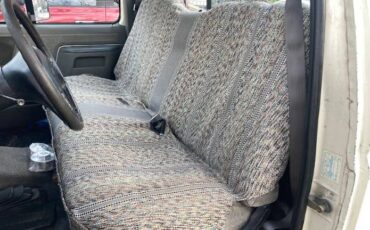 Ford-f15o-xlt-lariat-1988-white-1