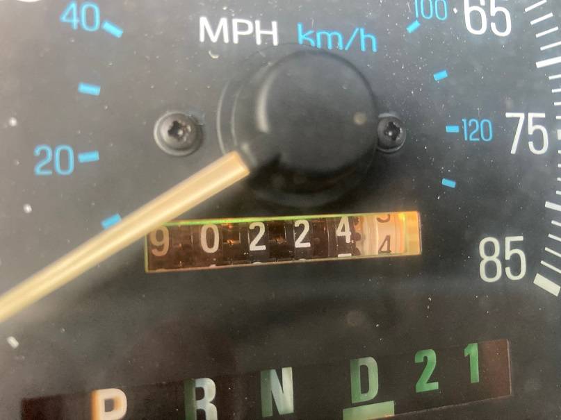 Ford-f15o-xlt-lariat-1988-white-2