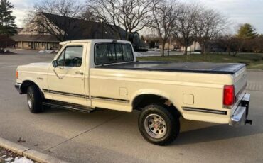 Ford-f15o-xlt-lariat-1988-white-9