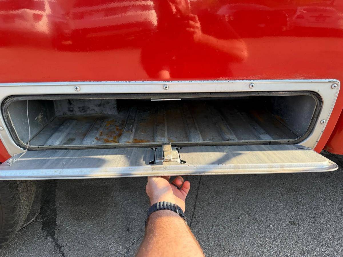 Ford-f250-1965-red-11