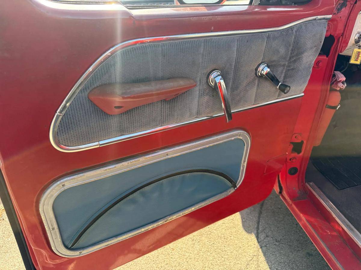 Ford-f250-1965-red-17