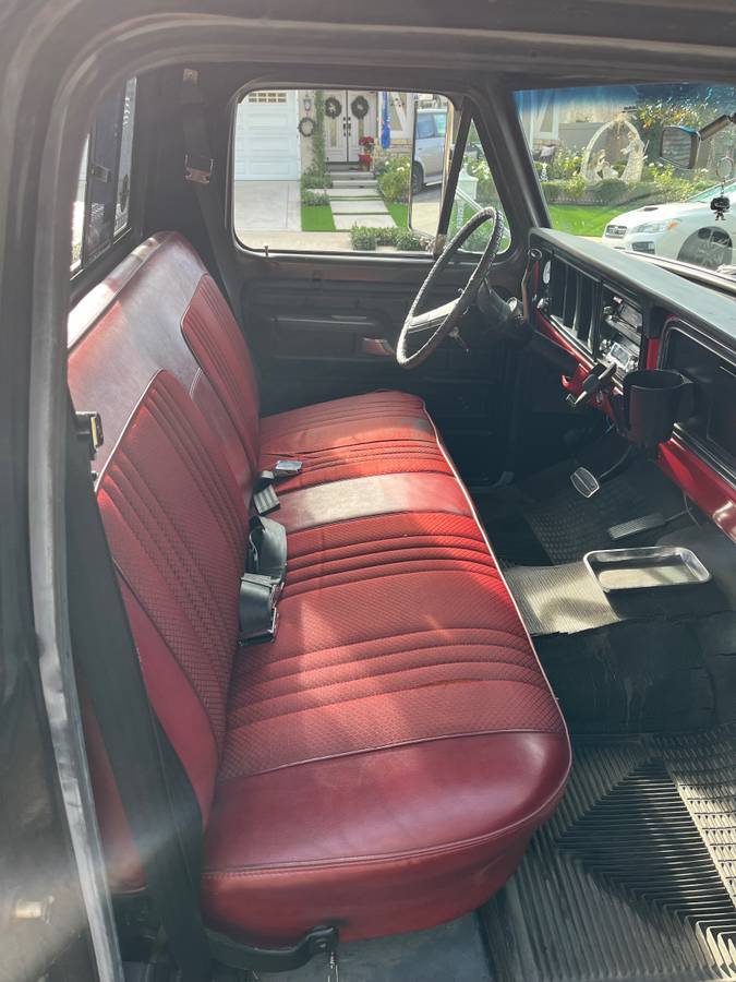 Ford-f250-1974-black-10