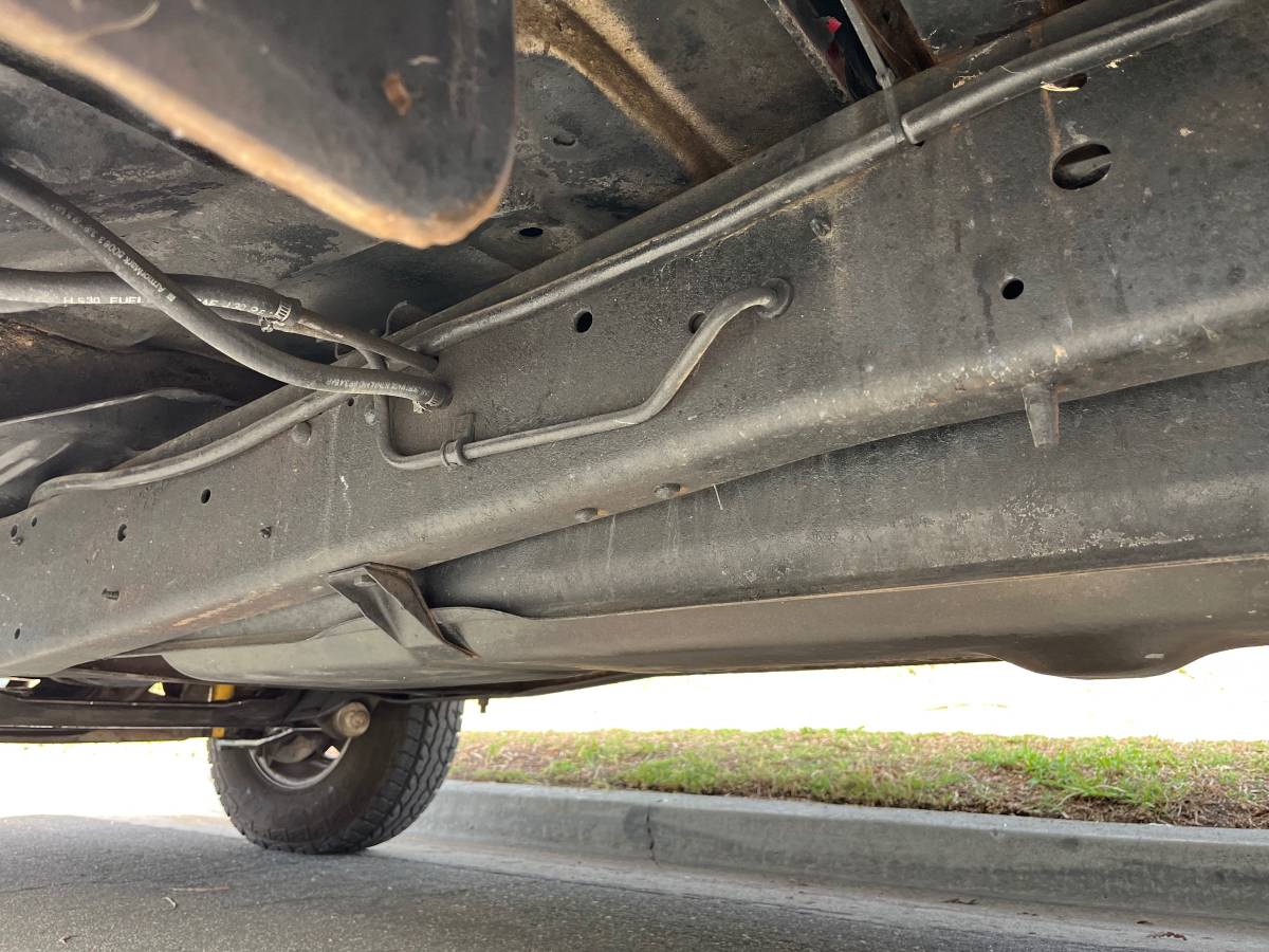 Ford-f250-1974-black-3