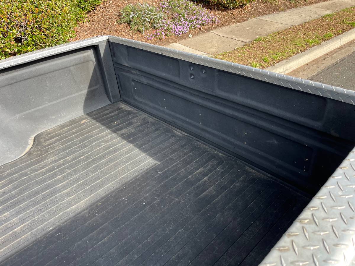 Ford-f250-1974-black-6