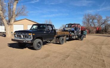 Ford-f250-1977-black-1