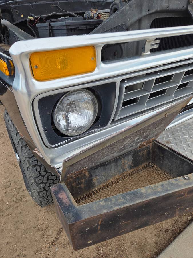 Ford-f250-1977-black-15