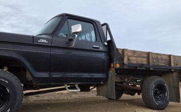 Ford-f250-1977-black-17