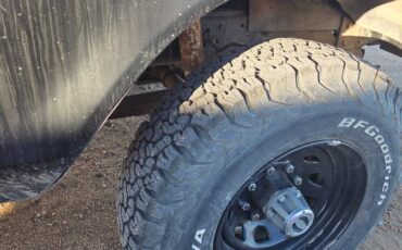 Ford-f250-1977-black-2