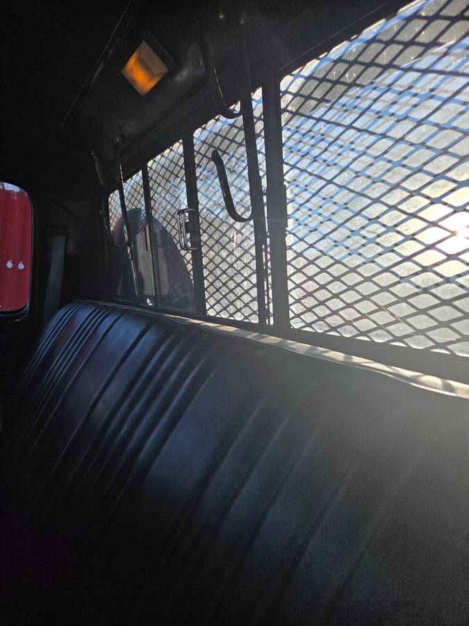 Ford-f250-1977-black-6