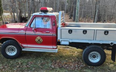 Ford-f250-1979-red-1