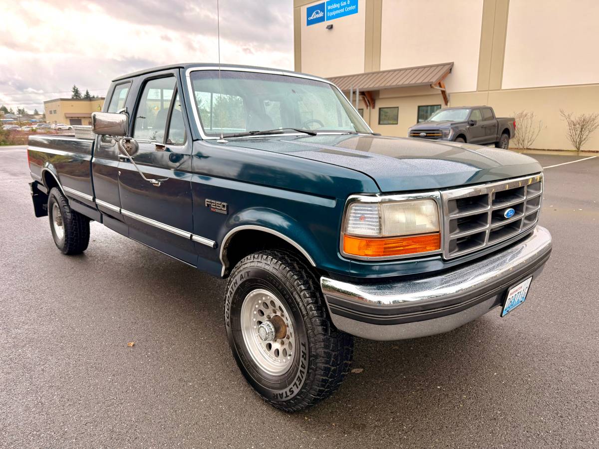 Ford-f250-1994-green-1