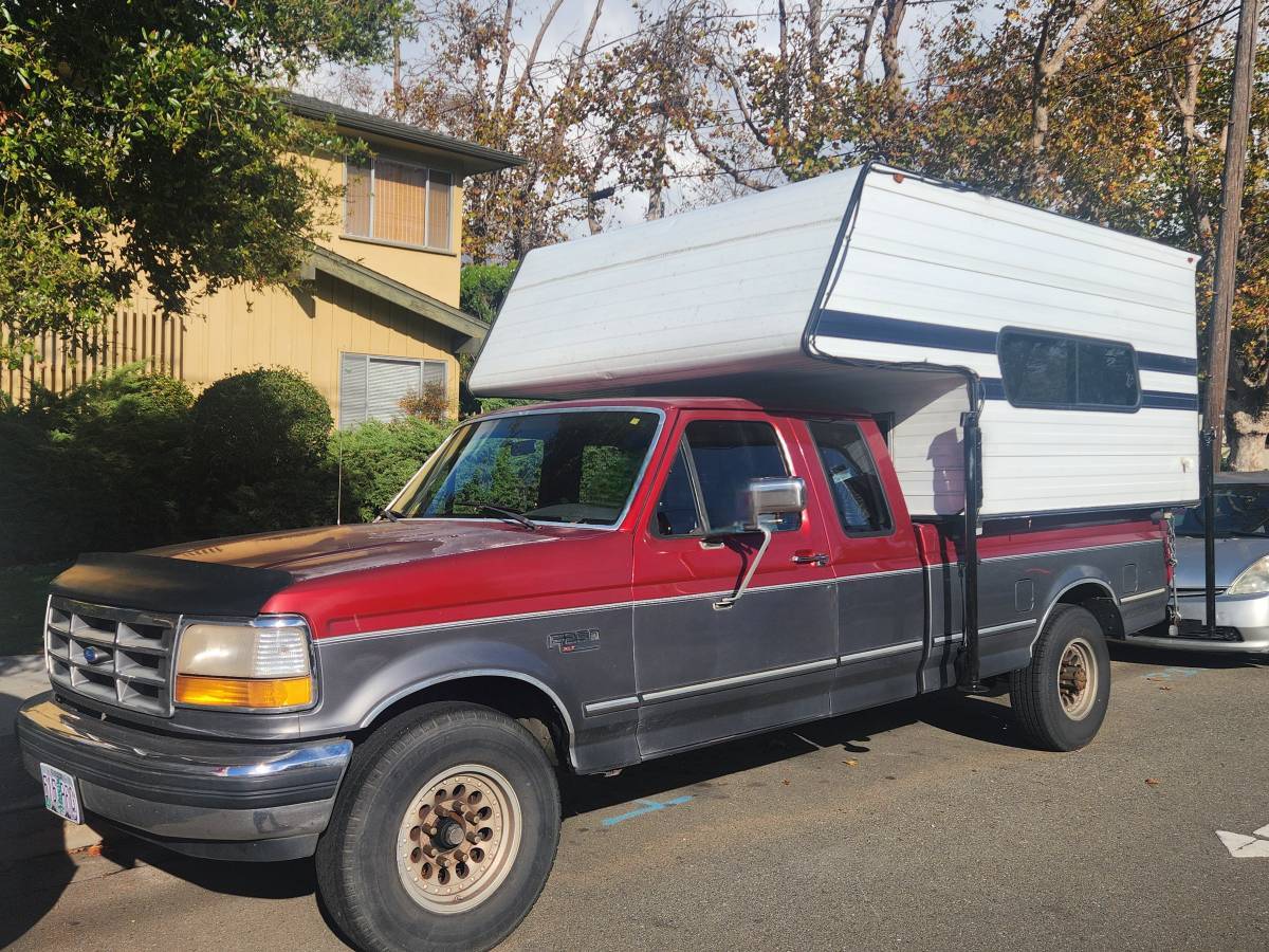 Ford-f250-and-anderson-cabover-camper-1992-13