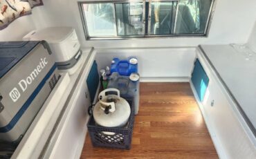 Ford-f250-and-anderson-cabover-camper-1992