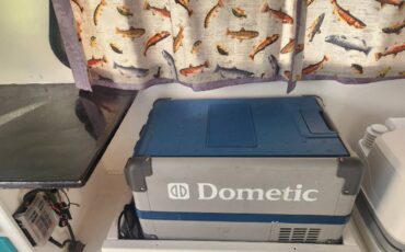 Ford-f250-and-anderson-cabover-camper-1992-9