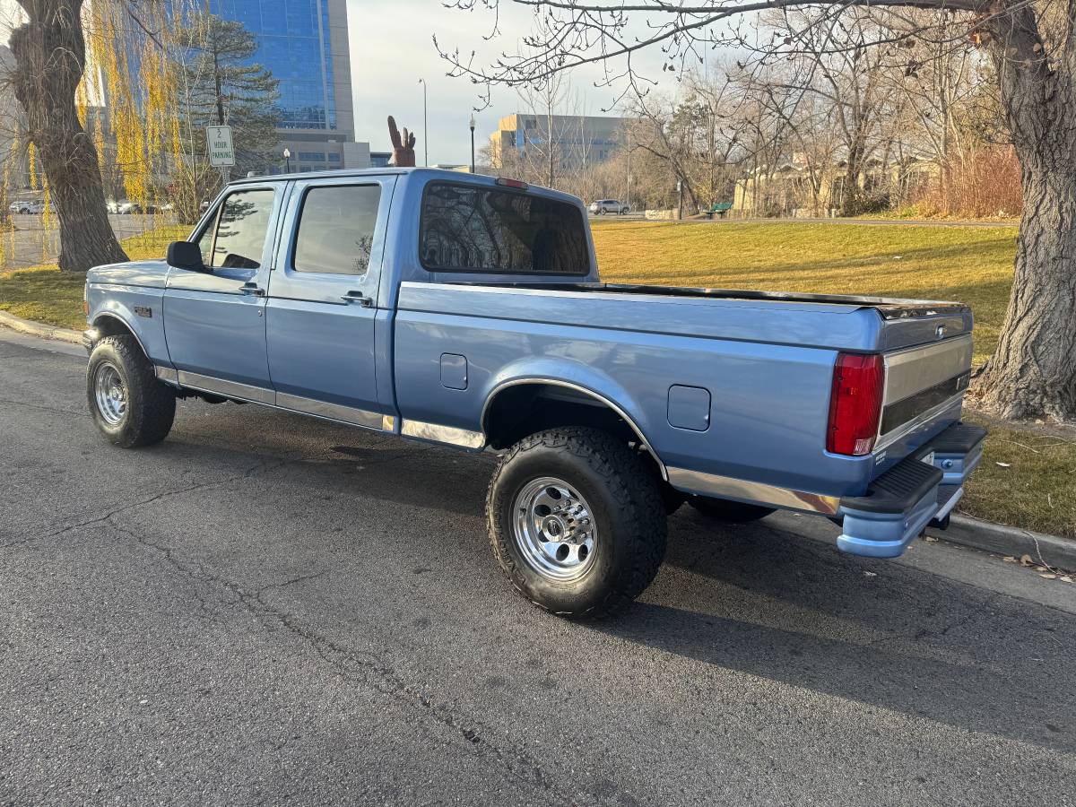 Ford-f250-crew-cab-4x4-1996-blue-1