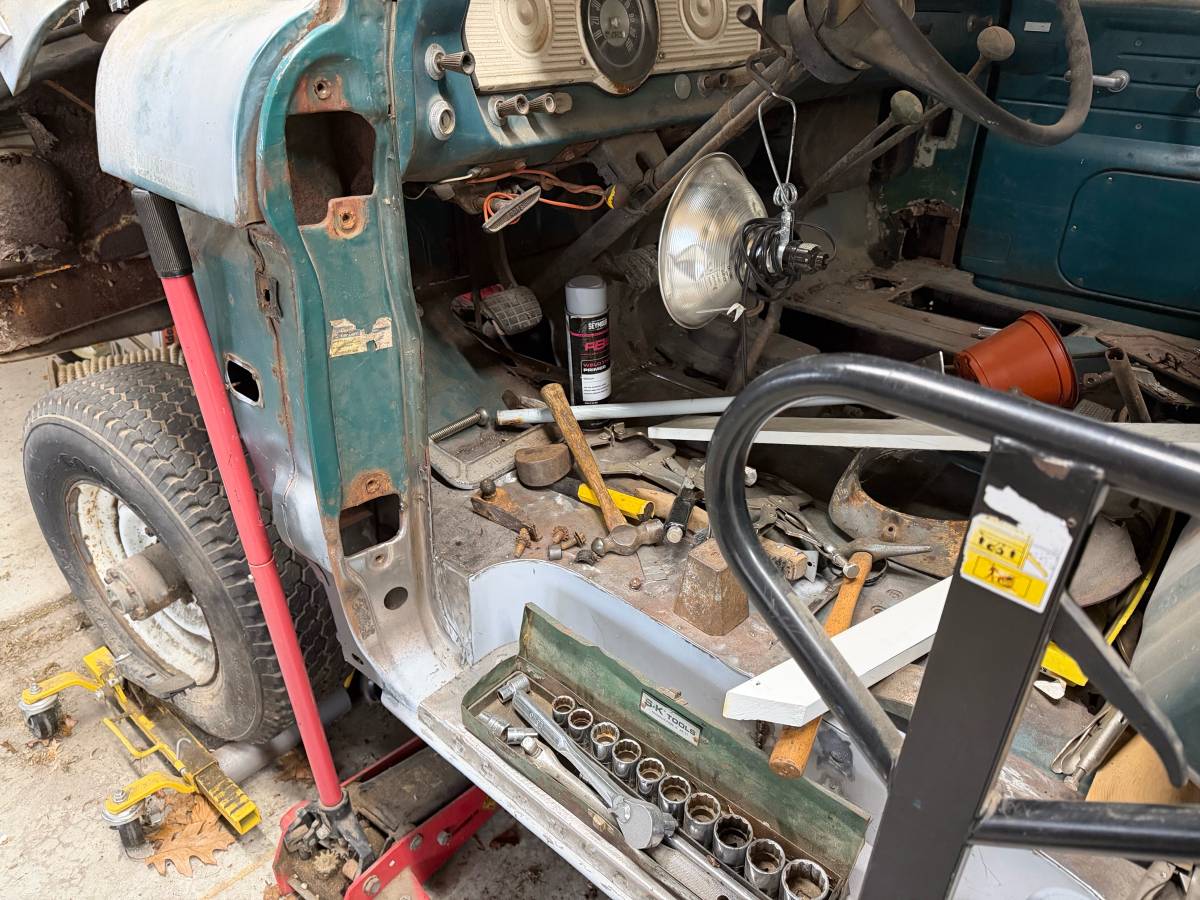 Ford-f350-4x4-1964-green-6