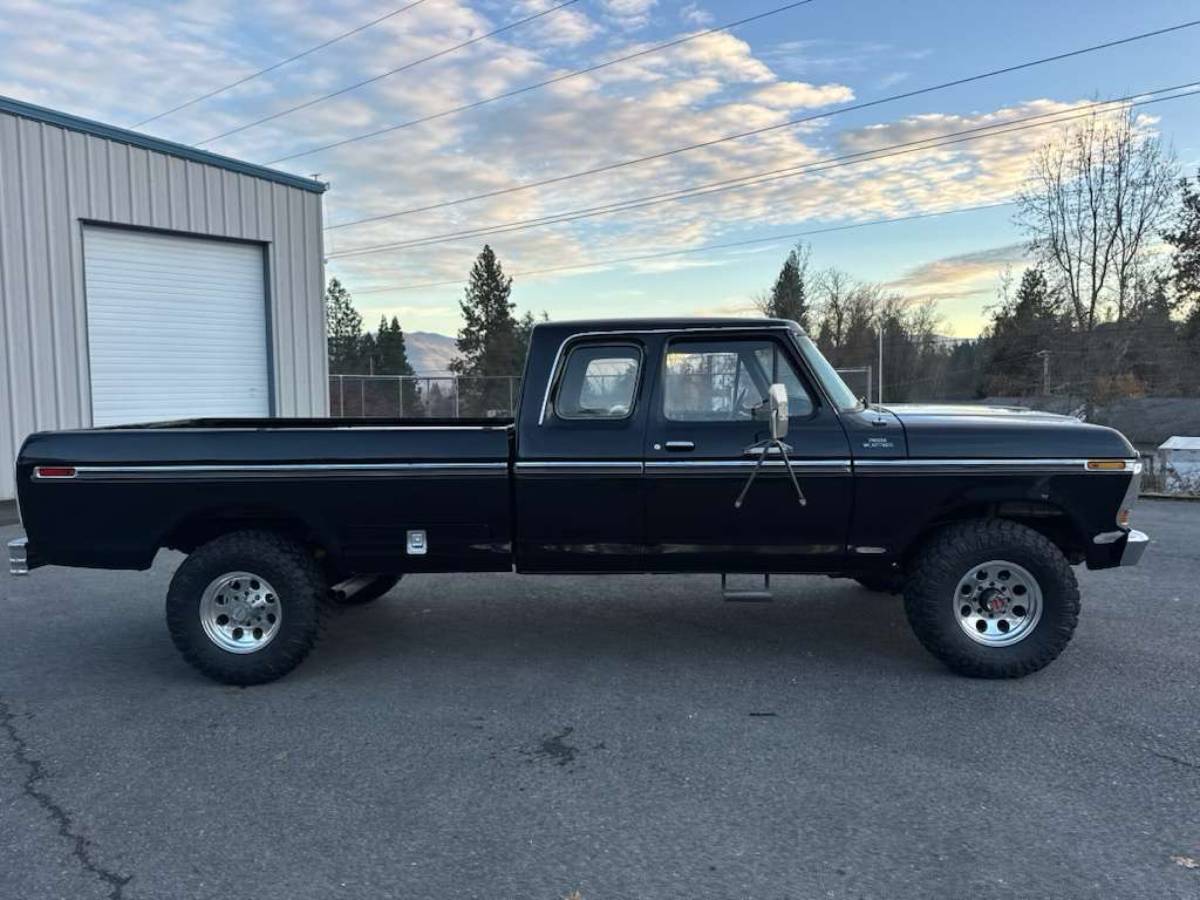 Ford-f350-ranger-supercab-1979-black-6