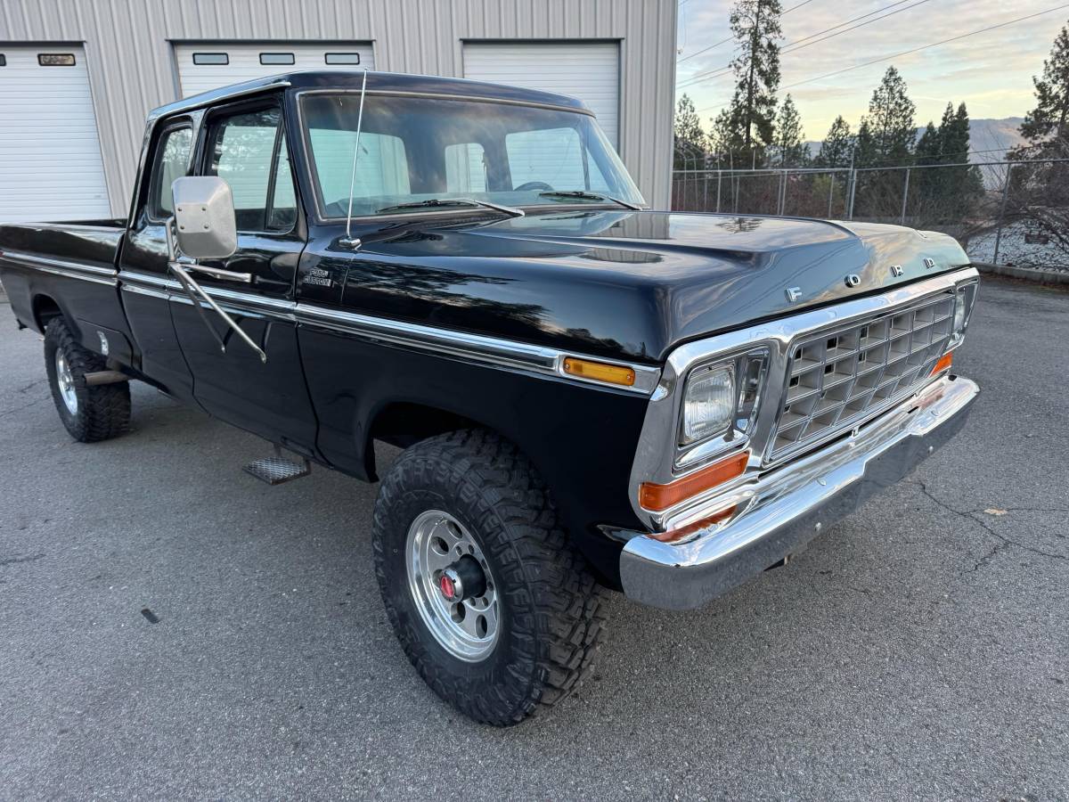 Ford-f350-ranger-supercab-1979-black-8