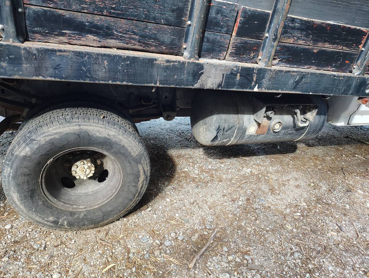 Ford-f350-super-duty-1988-white-3