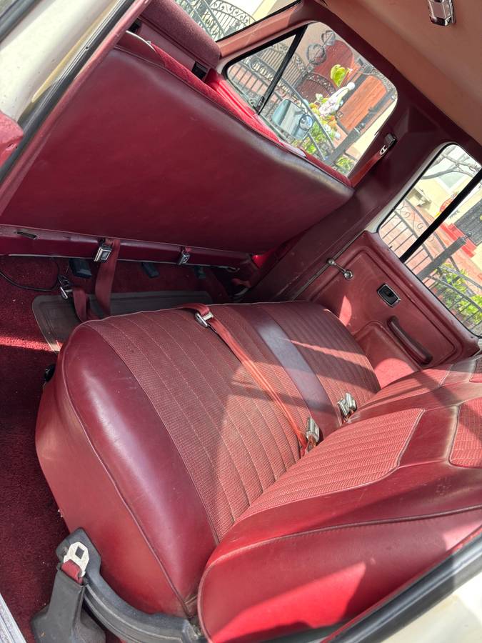 Ford-f350-super-duty-crew-cab-diesel-1985-4