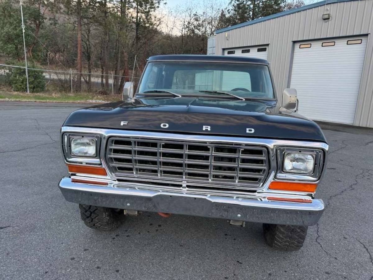 Ford-f350-supercab-1979-black-5