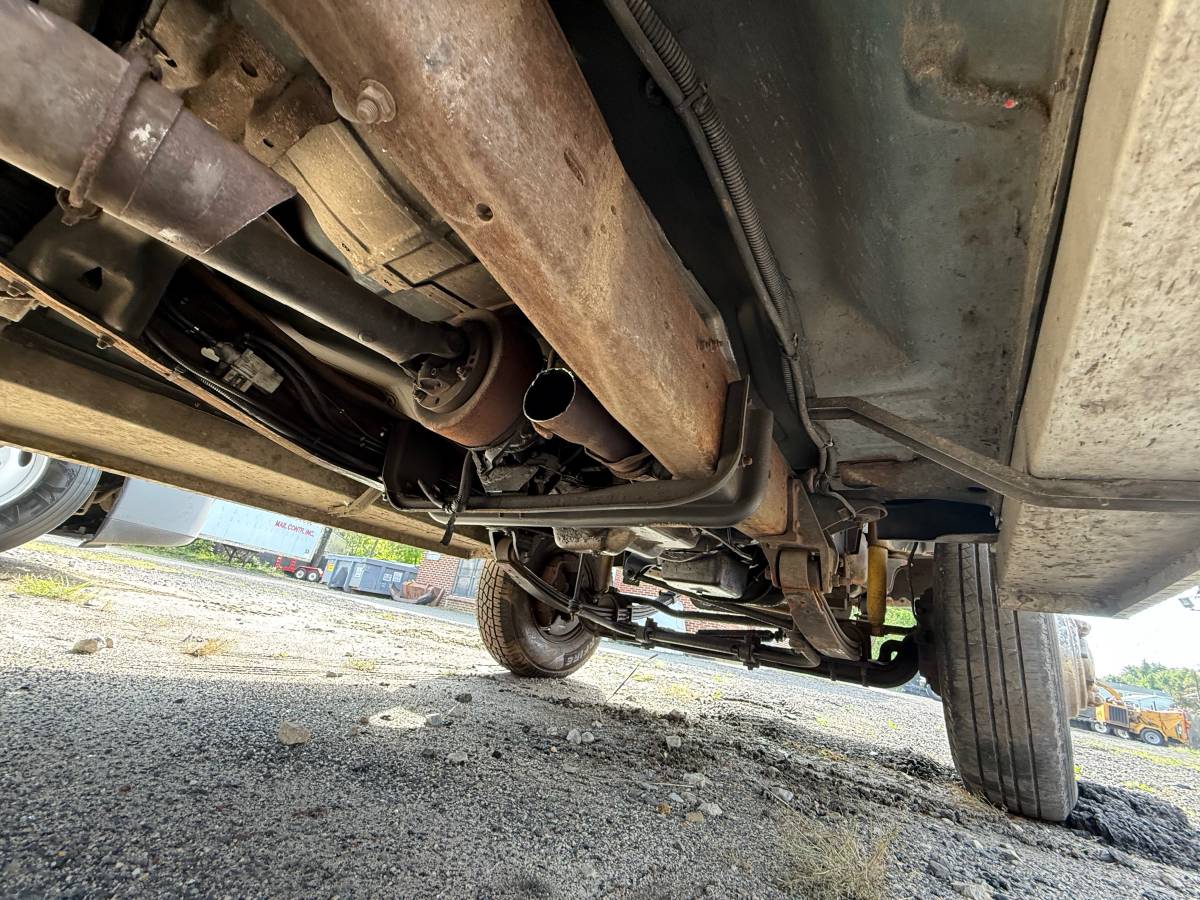 Ford-f550-super-duty-diesel-1996-19