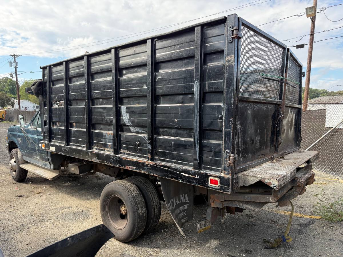 Ford-f550-super-duty-diesel-1996-9