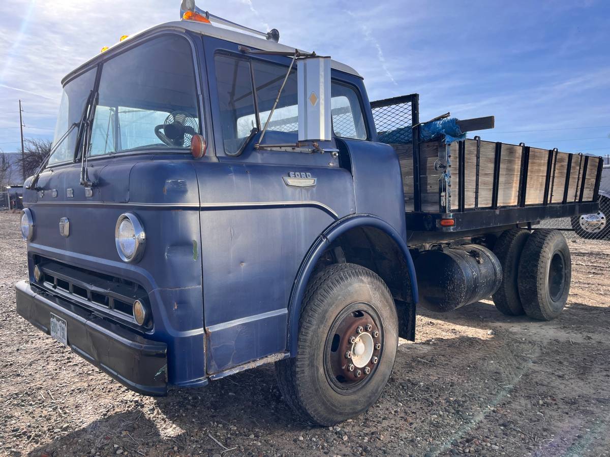 Ford-f600-1964-blue-8