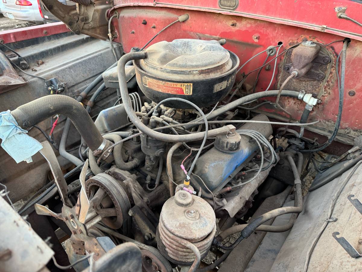 Ford-f600-1968-red-5