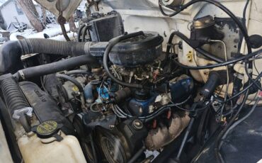 Ford-f600-1983-white-1