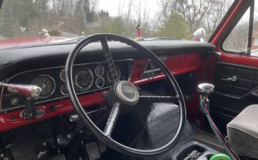 Ford-f750-diesel-1975-red-2