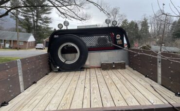 Ford-f750-diesel-1975-red-5