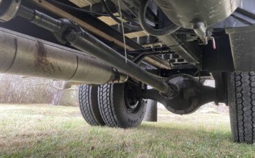 Ford-f750-diesel-1975-red-7