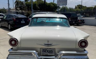 Ford-fairlane-1957-16