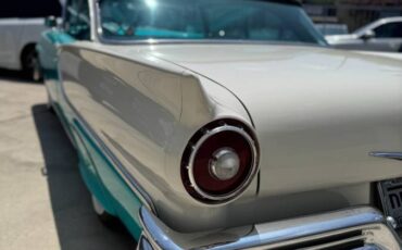 Ford-fairlane-1957-22