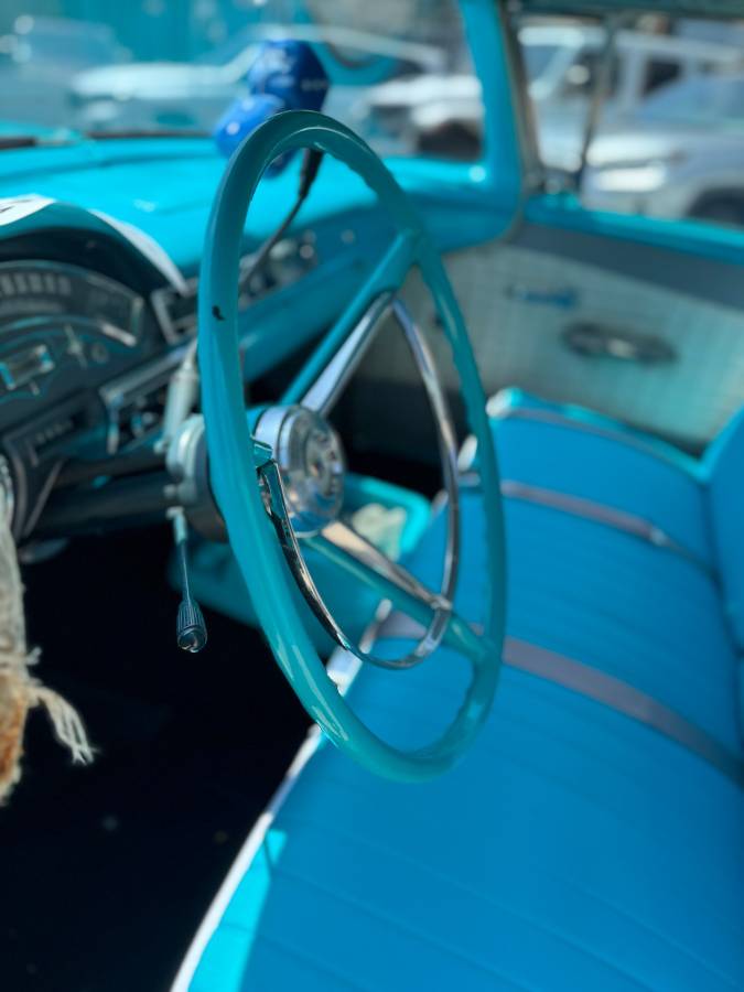 Ford-fairlane-1957-27