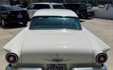 Ford-fairlane-1957-4