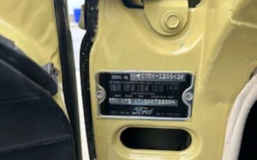 Ford-fairlane-500-1957-10