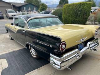 Ford-fairlane-500-1957-12