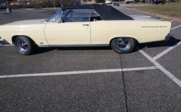 Ford-fairlane-500-1966-yellow-1