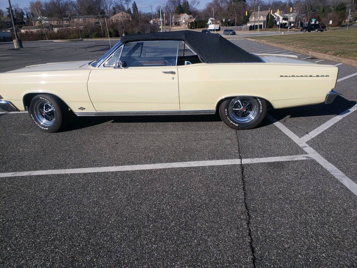 Ford-fairlane-500-1966-yellow-1