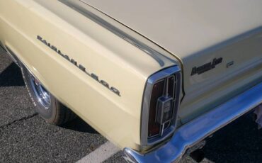 Ford-fairlane-500-1966-yellow-11