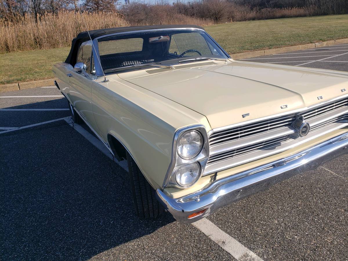 Ford-fairlane-500-1966-yellow-3